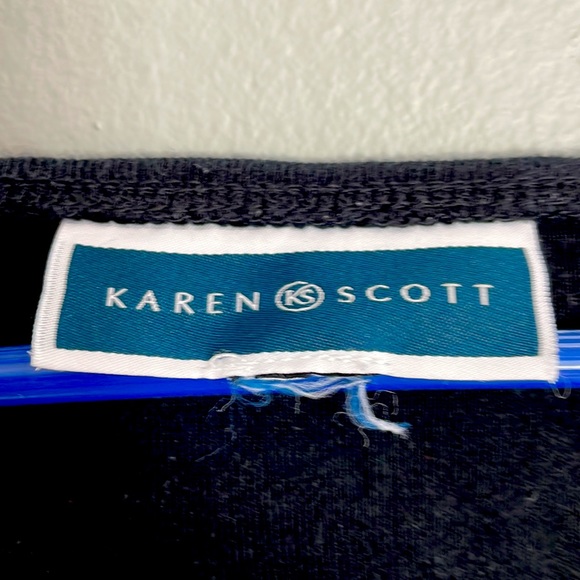 Karen Scott black 3/4 sleeve top with floral embroidery - Picture 4 of 5